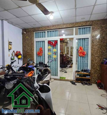 NHỈNH 12 TỶ - 105M² MẶT TIỀN KINH DOANH – NGAY NGÃ TƯ ÂU CƠ & LẠC LONG QUÂN – 3 TẦNG KIÊN CỐ – 3 PN - 3 WC