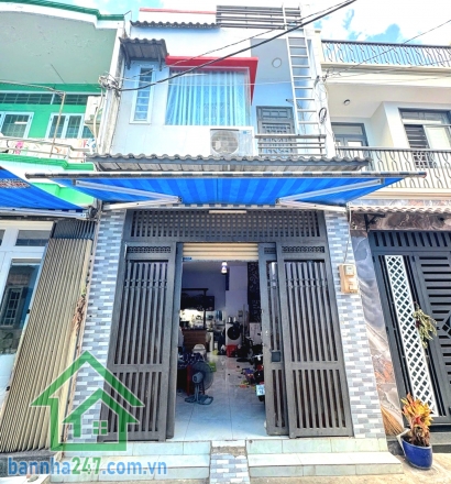 CHỈ NHỈNH 3 TỶ - NHÀ 2 TẦNG CÒN MỚI - HẺM XE TẢI 5M THÔNG - KỀ BÊN LÊ VĂN QUỚI - CÁCH NGÃ TƯ BỐN XÃ CHỈ 200M