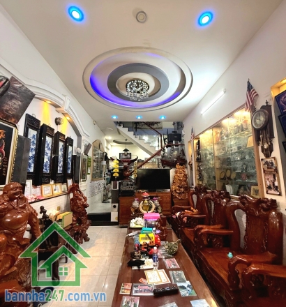 CHỈ 7,6 TỶ - NHÀ SÁT MẶT TIỀN LÊ VĂN QUỚI - HẺM 8M THÔNG - 71M² - KINH DOANH, CHO THUÊ ĐỀU HIỆU QUẢ 