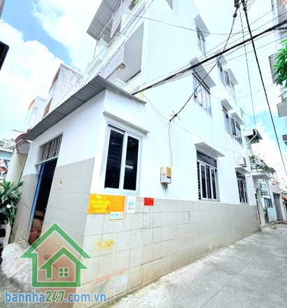 CHỈ 6,2 TỶ – NGAY GA METRO NGUYỄN HỒNG ĐÀO – KHU VIP BÀU CÁT – 61M² – 3 TẦNG – 4PN – 3WC – XE HƠI NHÀ
