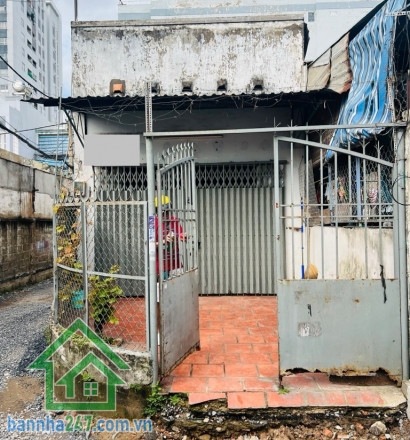 GÓC 2 MẶT TIỀN – HẺM XE HƠI ÂU CƠ – TÂN BÌNH – 62M² – CHỈ 4,99 TỶ Vị trí vàng: Giữa Lũy Bán Bích và Âu Cơ – hẻm xe hơi 1 sẹc, góc 2 mặt tiền cực thoáng. Hẻm đang tráng nhựa.