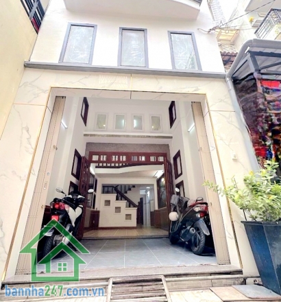 CHỈ 6.8 TỶ – NHÀ HẺM Ô TÔ THÔNG – KHU VIP BÀU CÁT, TÂN BÌNH GẦN CHỢ TÂN BÌNH – CHỢ ÔNG ĐỊA – 5 PHÚT QUA QUẬN 10 – GIÁP Q11 - DTSD 150m² – 5 TẦNG – 6PN – 3WC Vị trí siêu đắc địa: – Hẻm ô tô thông thoáng, khu VIP Bàu Cát – Gần chợ Tân Bình, chợ Ông Địa, côn