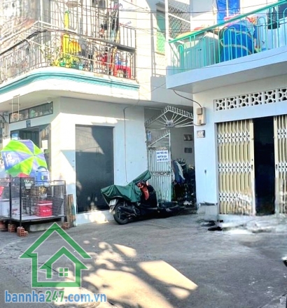 CHỈ 2.680 TỶ TL – HẺM Ô TÔ 4M – 3 TẦNG – GIÁP TÂN BÌNH & Q11 - GẦN SÁT NHÀ THỜ PHÚ BÌNH - DTSD: 42.1m² - 2PN - 2WC Ngay Âu Cơ – Trịnh Đình Trọng – gần nhà thờ Phú Bình
