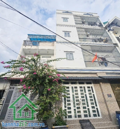 CHỈ 5.5 TỶ MTKD HẺM NHỰA 10M – NHÀ 3 TẦNG – 56M² Vị trí vàng: gần Aeon Mall, chợ, trường học, hẻm 10m thông tứ hướng Diện tích 4x14m vuông vức, 1 trệt 1 lầu sân thượng - 2PN rộng, phòng thể dục, sân phơi, 2WC