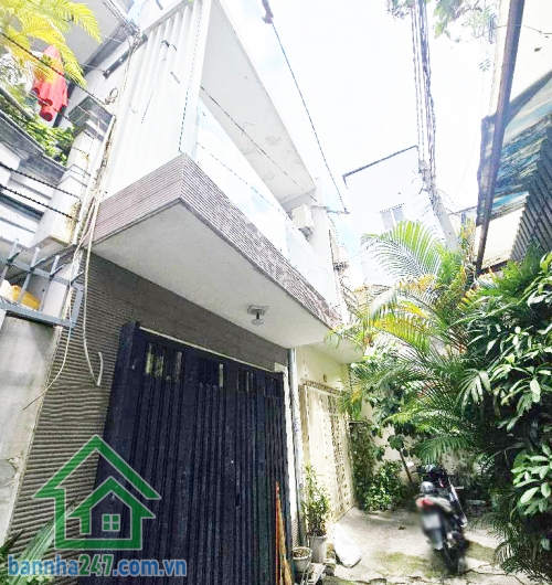 CHỈ 4.65 TỶ - GÒ DẦU – TÂN QUÝ – TÂN PHÚ – NHÀ 2 TẦNG, DT 45M2  Kết cấu: 1 trệt, 1 lầu, 2 phòng ngủ, 2 WC, phòng khách, bếp đầy đủ công năng. Nhà nằm gần AEON. . 