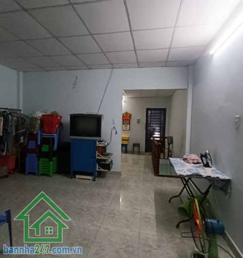 4.7 TỶ - BÁN NHÀ 2 MẶT HẺM – PHÚ TRUNG TÂN PHÚ – TRUNG TÂM TIỆN ÍCH DT: 55m2 (4.7 x 11). Kết cấu: 1 trệt, 1 lầu, gồm 3PN, 2WC. Hẻm 3 gác thông thoáng, khu dân cư hiện hữu. 
