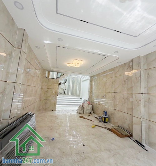 HẺM XE TẢI 7M THÔNG - GẦN BỐN XÃ GIÁP TÂN PHÚ – DT: 64m² (4.2 x 15)m – 6 TẦNG KIÊN CỐ - 5 PN – 5 WC - CHỈ 8,7 TỶ  Nhà cao tầng hiếm – full nội thất – khu VIP Hương Lộ 2!