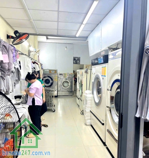 CHỈ 15,99 TỶ – MTKD ĐƯỜNG 18M - LỀ 3M BỜ BAO TÂN THẮNG – ĐỐI DIỆN AEON MALL TÂN PHÚ – DÒNG TIỀN 27 TRIỆU/THÁNG 