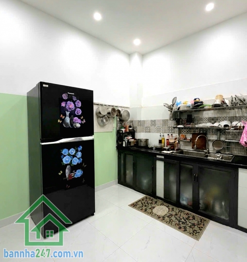 CHỈ 4,48 TỶ - HẺM XE HƠI 7M - NHÀ 2 TẦNG NGAY HẺM ĐẸP NHẤT CHIẾN LƯỢC - SÁT KHU TÊN LỬA - DT: (4x9) M - 2PN - 2WC
