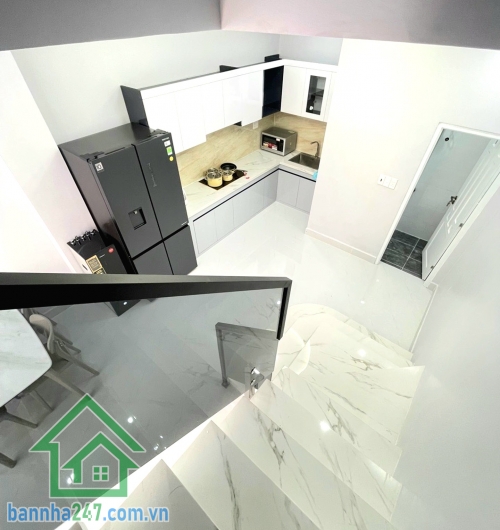 CHỈ 4,2 TỶ - HẺM XE HƠI 5M - NHÀ ĐẸP LÊ TẤN BÊ - AN LẠC - 44M² - 2 TẦNG - TẶNG FULL NỘI THẤT CAO CẤP - 2PN - 2WC