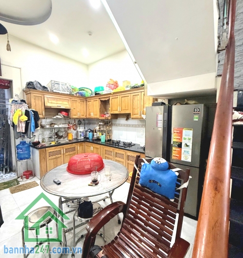 CHỈ 7,6 TỶ - NHÀ SÁT MẶT TIỀN LÊ VĂN QUỚI - HẺM 8M THÔNG - 71M² - KINH DOANH, CHO THUÊ ĐỀU HIỆU QUẢ 