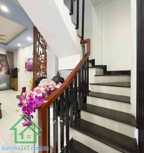 NHÀ MỚI ĐẸP THẬT SỰ - TÂN KỲ TÂN QUÝ  – 4 TẦNG – 4 PN - 3WC – Ô TÔ ĐỖ CỬA – 40M² (4 x 10M) – CHỈ 5,45 TỶ
