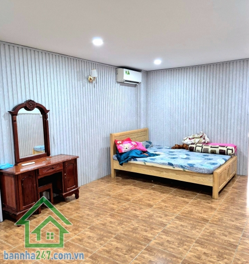 CHỈ 5,25 TỶ – HẺM Ô TÔ – ĐÔ ĐỐC CHẤN – TÂN SƠN NHÌ – 70M² – NHÀ SẠCH ĐẸP, VÀO Ở NGAY