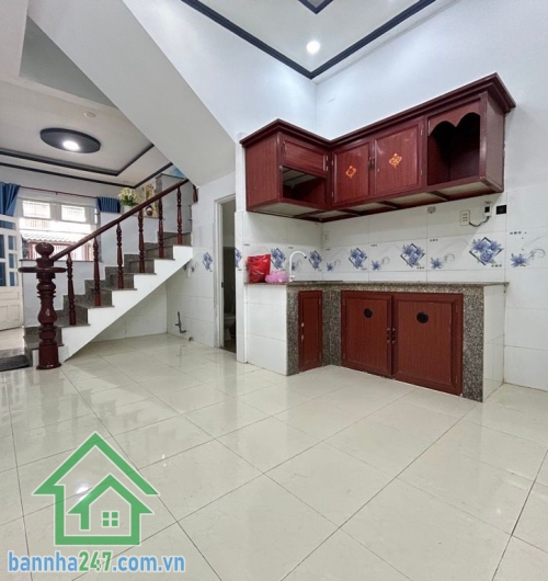 CHỈ 4,99 TỶ – SÁT HẺM XE HƠI – BÌNH TÂN GIÁP TÂN PHÚ – 44,3M² – NHÀ KIÊN CỐ – Ở NGAY