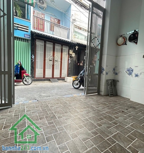 CHỈ 4,99 TỶ – SÁT HẺM XE HƠI – BÌNH TÂN GIÁP TÂN PHÚ – 44,3M² – NHÀ KIÊN CỐ – Ở NGAY