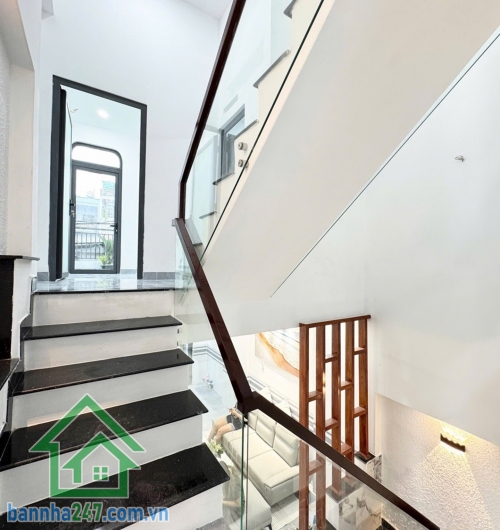 CHỈ 5,4 TỶ – HẺM NHỰA 7M XE TẢI – THÔNG TỨ PHÍA – NHÀ 3 TẦNG – 50,5M² – 3PN – SÁT MẶT TIỀN – GẦN AEON MALL TÂN PHÚ