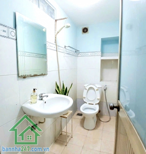 CHỈ 5,7 TỶ – HXH – PHÚ THỌ HÒA, TÂN PHÚ – 40M² – 4 TẦNG – 4PN – 3WC