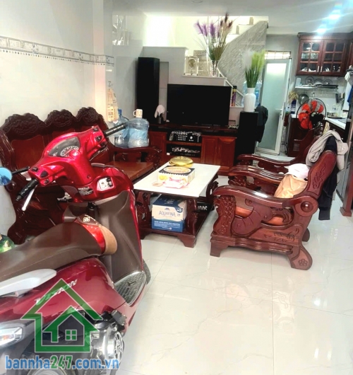 CHỈ 4,99 TỶ TL – NHÀ 1 TRỆT 1 LỬNG 1 LẦU – HẺM Ô TÔ 6M – SÁT VÁCH AEON TÂN PHÚ