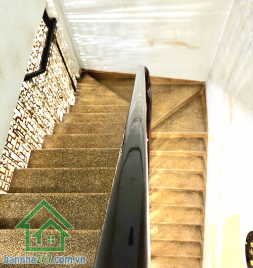 CHỈ 7,35 TỶ – ĐƯỜNG 6M – NHÀ ĐÚC BTCT 2 TẦNG – SÁT ĐẦM SEN – 4x17M – 3PN – 2WC