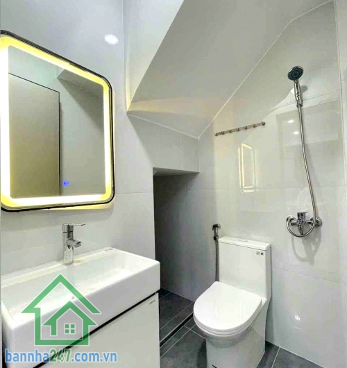 CHỈ 8,6 TỶ – Ô TÔ ĐỖ CỬA – 48M² – 4 TẦNG BTCT – 4PN - 4WC - THANG MÁY – FULL NỘI THẤT