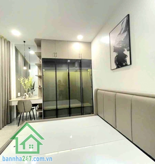 CHỈ 8,6 TỶ – Ô TÔ ĐỖ CỬA – 48M² – 4 TẦNG BTCT – 4PN - 4WC - THANG MÁY – FULL NỘI THẤT