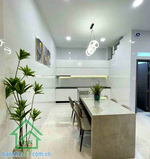 CHỈ 8,6 TỶ – Ô TÔ ĐỖ CỬA – 48M² – 4 TẦNG BTCT – 4PN - 4WC - THANG MÁY – FULL NỘI THẤT
