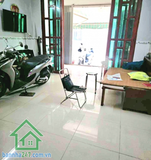 CHỈ 5,9 TỶ – HXH 5M LÊ LĂNG – 51M² – NỞ HẬU 5,9M – 2 TẦNG BTCT – 4PN
