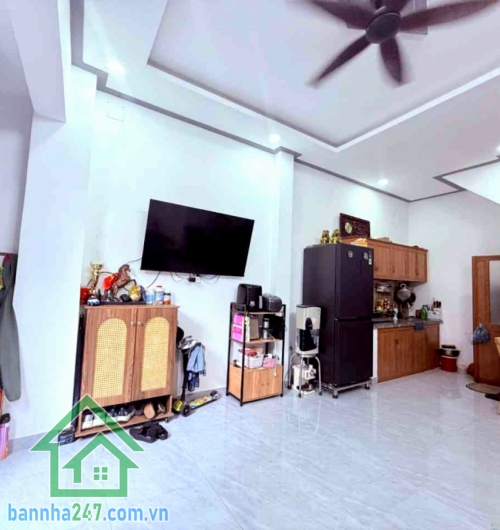 NHÀ MỚI 3 TẦNG - (4 x 7)M – 3 PN – HẺM GẦN 5M – NGUYỄN PHÚC CHU, CHỈ 4,29 TỶ