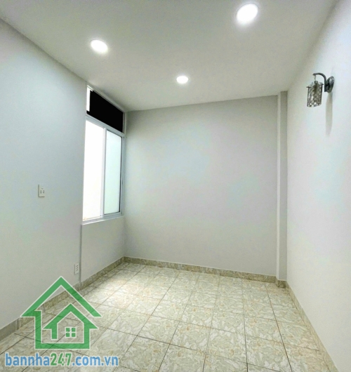 CHỈ 4,45 TỶ THƯƠNG LƯỢNG – NHÀ 2 TẦNG – 49M² – 2 PHÒNG NGỦ – HẺM 3,5M