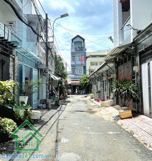 HXH 6M THÔNG BÀN CỜ - PHẠM VĂN CHIÊU – 60M² (4 x 15) – 3 TẦNG BTCT – 3 PN - 3 WC - 6,9 TỶ