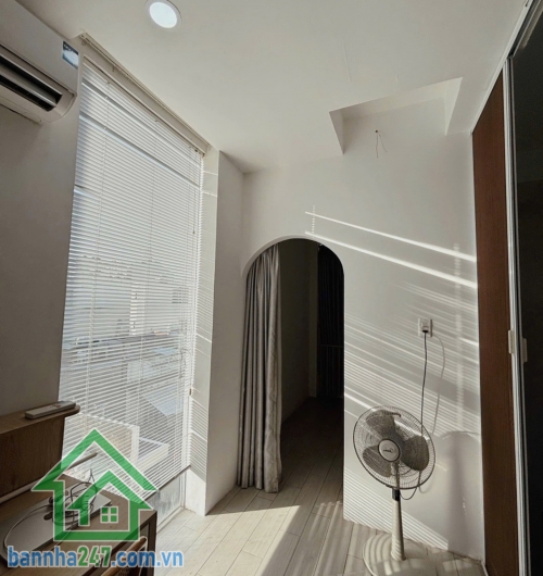 CHỈ 5,99 TỶ – NHÀ 5 TẦNG MỚI ĐẸP – 3 PHÒNG NGỦ – ĐANG CHO THUÊ 10 TRIỆU/THÁNG – NGUYỄN VĂN CÔNG, GÒ VẤP