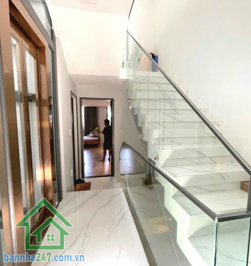 HXH – NHÀ MỚI XÂY 2025 – 70M² (4 x 18) - 6 TẦNG CÓ THANG MÁY – 5PN - 5WC – SÁT NGÃ 5 CHUỒNG CHÓ, GÒ VẤP - 13,99 TỶ
