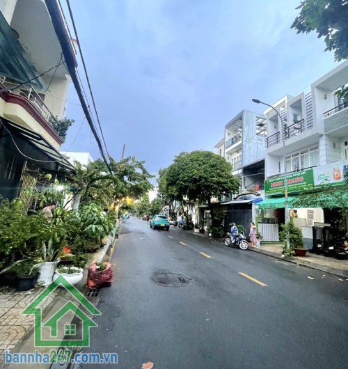 MTKD LÊ SAO – PHÚ THẠNH, TÂN PHÚ – DT(4 x 18)M - ĐƯỜNG NHỰA12M - LỀ 3M – ĐANG CHO THUÊ 17,5 TRIỆU/THÁNG