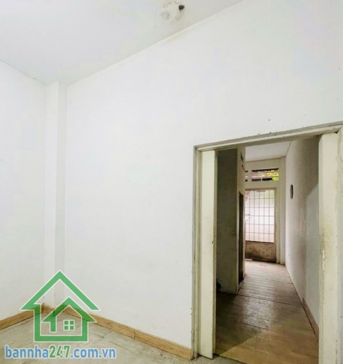 HXH TRÁNH – HUỲNH VĂN BÁNH – ĐẶNG VĂN NGỮ - NHÀ 2 MT HẺM (CẤP 4) – 42,8M² – 7,4 TỶ