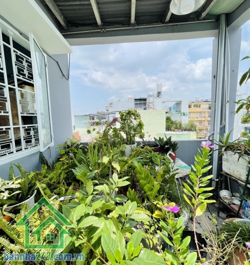 VỊ TRÍ ĐẸP – NHÀ 4 TẦNG TÂN BÌNH – GẦN Q10 – HẺM THÔNG – SỔ NỞ HẬU – CHỈ NHỈNH 5 TỶ
