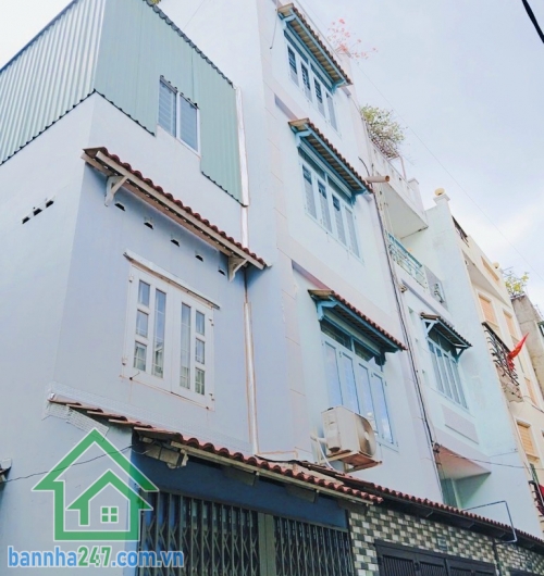 CHỈ 3,55 TỶ - VỊ TRÍ ĐẮC ĐỊA - HXH THÔNG - GÓC 2 MẶT TIỀN CỰC THOÁNG - NGAY ÂU CƠ - NI SƯ HUỲNH LIÊN - TRUNG TÂM TÂN BÌNH Khu an ninh yên tĩnh, gần vòng xoay Bảy Hiền. 