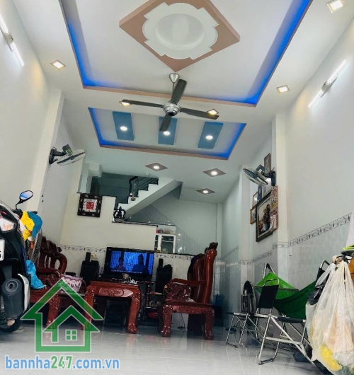 NHỈNH 4 TỶ – NHÀ 2 TẦNG HẺM XE HƠI 5M – NGÃ TƯ 4 XÃ, BÌNH TÂN DT: 4x10m, vuông vức, công nhận đủ. Kết cấu: 1 trệt 1 lầu, 2PN – 2WC, đầy đủ công năng. Hẻm Xe hơi. 