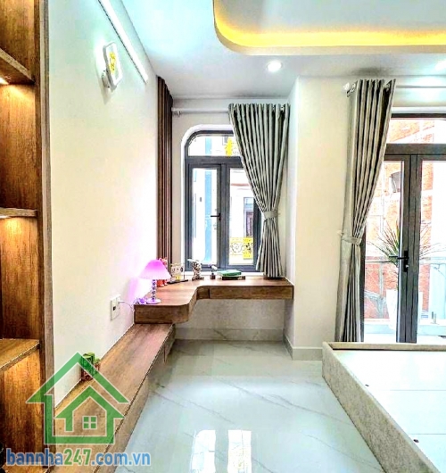 CHỈ 7,3 TỶ (TL) – HẺM 6M LÔ TƯ – NHÀ 5 TẦNG – 5PN – 6WC – GARAGE Ô TÔ – DT 48m² Nhà đẹp 5 tầng – full nội thất cao cấp * Diện tích: 4 x 12m (CN 48m²)