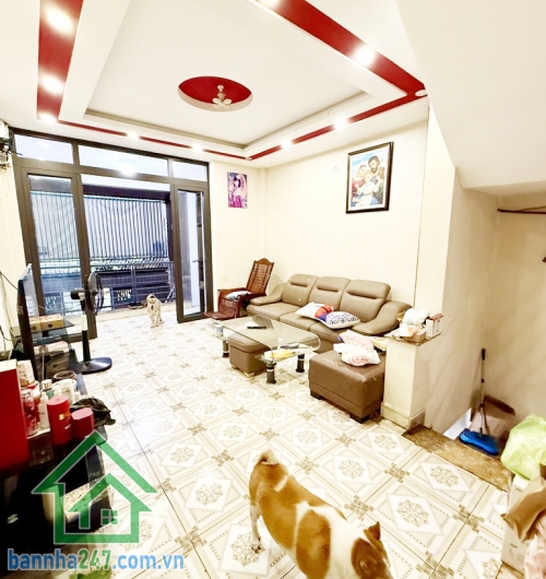 CHỈ 14,3 TỶ – NHÀ MẶT TIỀN KINH DOANH ĐƯỜNG NHỰA 10M – TRUNG TÂM TÂN PHÚ – 5 TẦNG – KHU BIỆT THỰ - 5PN, 5WC, gara để 2 ô tô  * Diện tích: 4.2 x 21,4m, công nhận 89.9m² 