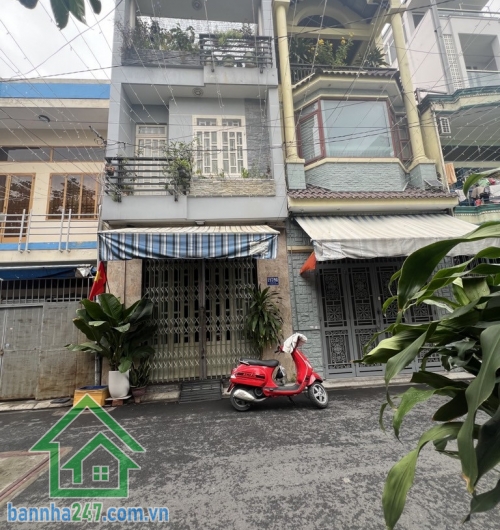 CHỈ 9,2 TỶ – NHÀ 3 TẦNG – 82M² – 2 MẶT HẺM 6M – THOẠI NGỌC HẦU, TÂN PHÚ. * DT: 82m² (4 x 21m), 3 tầng BTCT * Tổng 10PN – 10WC, trước 3PN 3WC để ở, sau 7PN 7WC.
