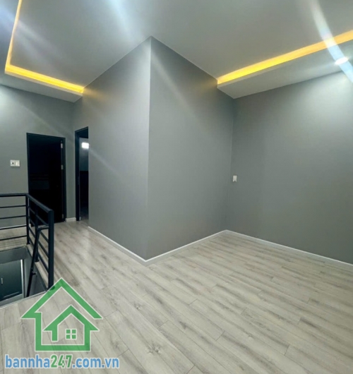 CHỈ NHỈNH 5 TỶ – NHÀ 2 TẦNG ĐẸP – GIÁP AEON TÂN PHÚ – VỊ TRÍ THOÁNG – 50.9M² – SỔ RIÊNG HOÀN CÔNG ĐỦ. 