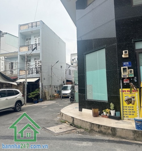 NHỈNH 4 TỶ - 50m ra mặt tiền Lê Văn Quới – hẻm xe hơi 5m thông tứ hướng. Gần chợ, trường học các cấp, bệnh viện, ủy ban – tiện ích bủa vây