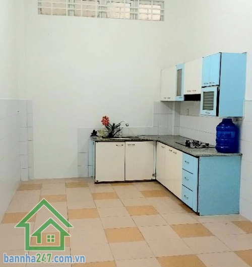 CHỈ 11,6 TỶ - SIÊU PHẨM NHÀ PHỐ NHẤT CHI MAI – SÁT NHÀ GA T3 - 4 PN - 4WC Diện tích: 53,3m² (3,2 x 17m) Kết cấu: 4 tầng BTCT – 1 trệt, 2 lầu, sân thượng - 4 PN - 4 WC