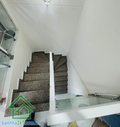 CHỈ 8.9 TỶ TL -  MẶT TIỀN TÂN SƠN NHÌ – 4 TẦNG – KINH DOANH ĐỈNH – 5 PN – 3WC