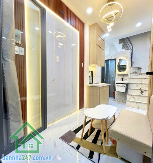 CHỈ 1,95 TỶ SỞ HỮU NHÀ 3 TẦNG MINI HOUSE P.10 TÂN BÌNH – FULL NỘI THẤT – ĐẦU TƯ CHO THUÊ NGON  Nhà đẹp, mới, 3 tầng chắc chắn: trệt – lửng – lầu Diện tích sử dụng: 30m2