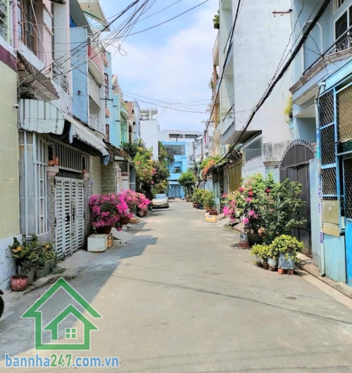 CHỈ 7,5 TỶ – MTKD HẺM 7M THÔNG XE TẢI TRÁNH – VƯỜN LÀI TÂN PHÚ – 73M² – 2 TẦNG BTCT – 4PN – 4WC – DÒNG TIỀN 15TR/THÁNG Vị trí: Ngay trung tâm Vườn Lài, khu kinh doabh sầm uất.
