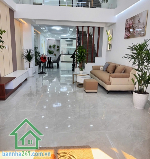 CHỈ 6,85 TỶ – HẺM NHỰA XE TẢI TRÁNH - THÔNG - MÃ LÒ - CHIẾN LƯỢC GIÁP TÊN LỬA – 4 TẦNG – 5 PN - 5 WC– 57M² (4 x 18)m - SHR 