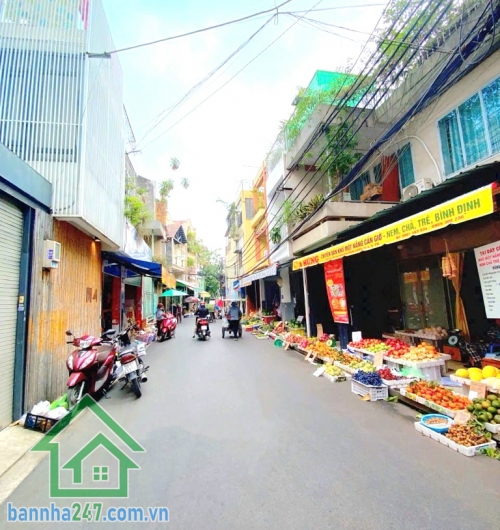 CHỈ 7,1 TỶ – NHÀ 2 TẦNG BTCT – 2 MẶT HẺM XE HƠI – PHAN XÍCH LONG, PHÚ NHUẬN - 54m² (3,6 x 16)m - 2 PN - 2 WC Diện tích: 54m² (3,6 x 16m) – nở hậu, vuông vức 