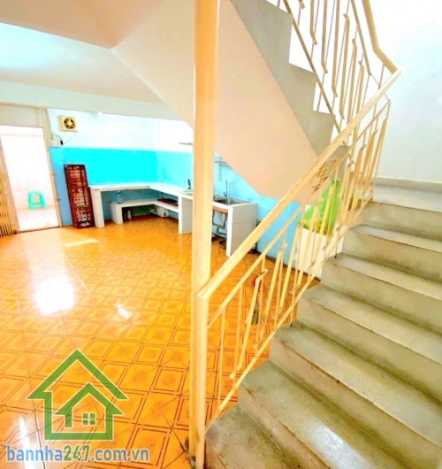 CHỈ 7,1 TỶ – NHÀ 2 TẦNG BTCT – 2 MẶT HẺM XE HƠI – PHAN XÍCH LONG, PHÚ NHUẬN - 54m² (3,6 x 16)m - 2 PN - 2 WC Diện tích: 54m² (3,6 x 16m) – nở hậu, vuông vức 