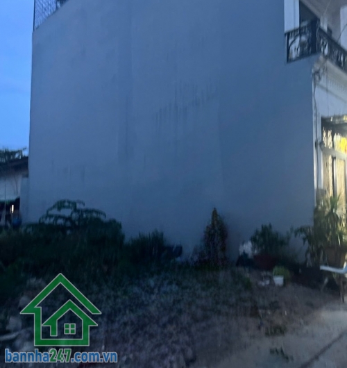 NHỈNH 4 TỶ - LÔ ĐẤT ĐẸP KHU PHÂN LÔ - XE TẢI VÀO TẬN NƠI - GIÁP TÂN PHÚ 